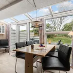Stunning In Apartment *
